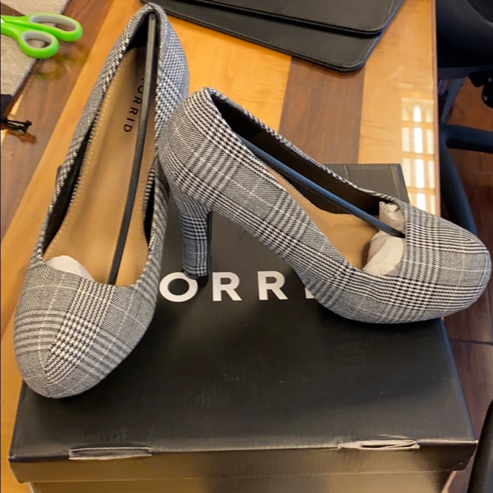 Torrid Black & White Plaid heels. 9W